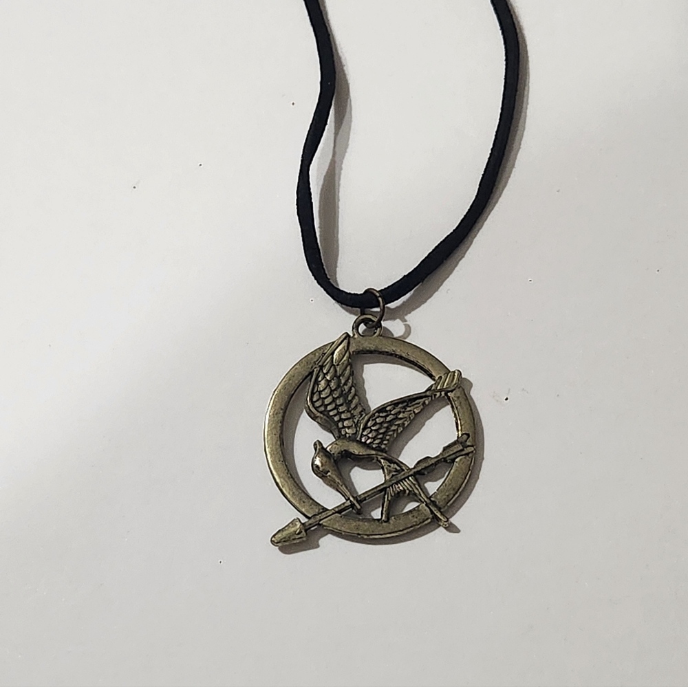 Hunger Games Mockingjay choker necklace